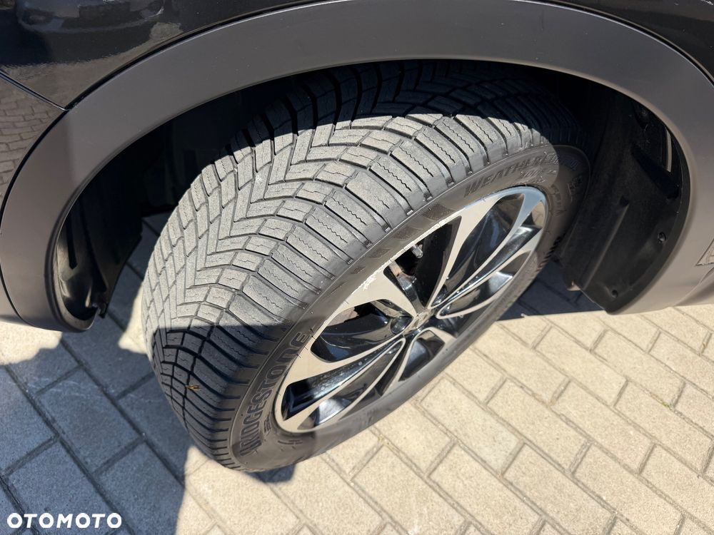 Nissan Qashqai+2 2.0 Tekna Premium - 17