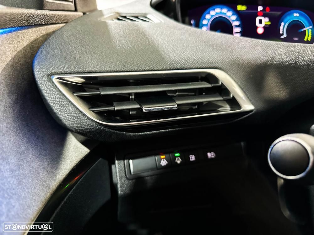 Peugeot 3008 1.6 Hybrid GT Pack e-EAT8 - 56