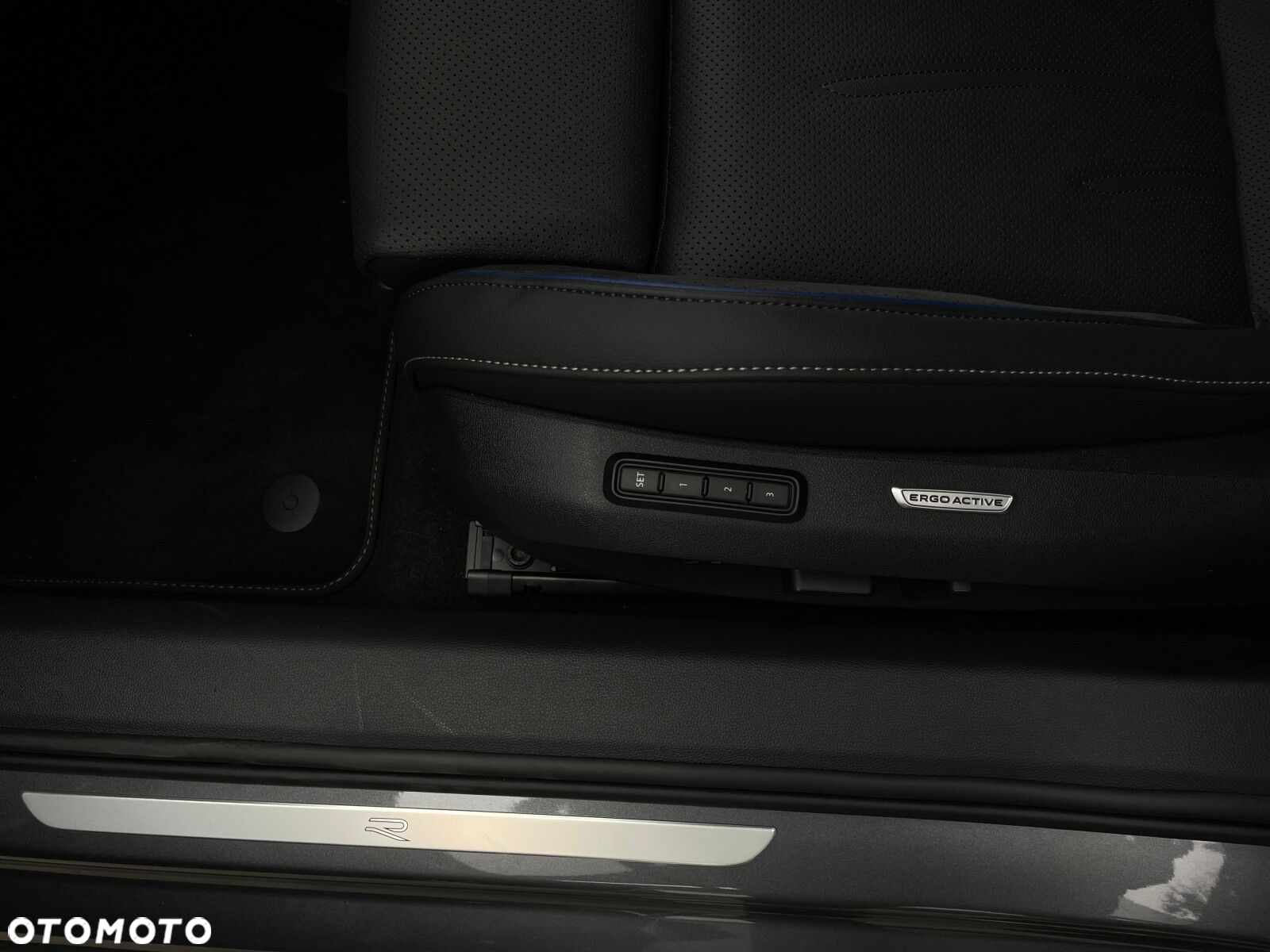 Volkswagen Passat - 29