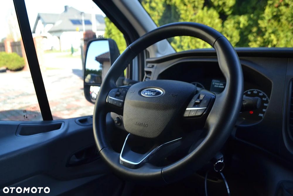 Ford Transit 350 L4 RWD Trend - 24