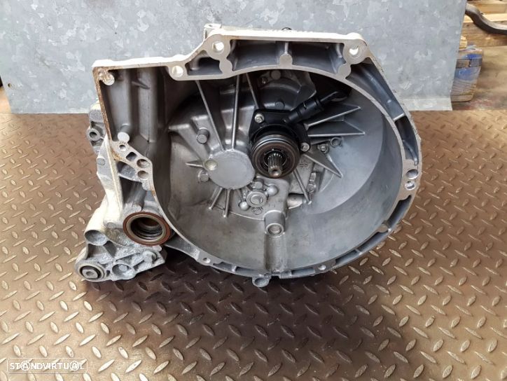 Caixa De Velocidades Ford Focus Iii  Cv6r7002bbd / Ca6r7f096bbb - 1