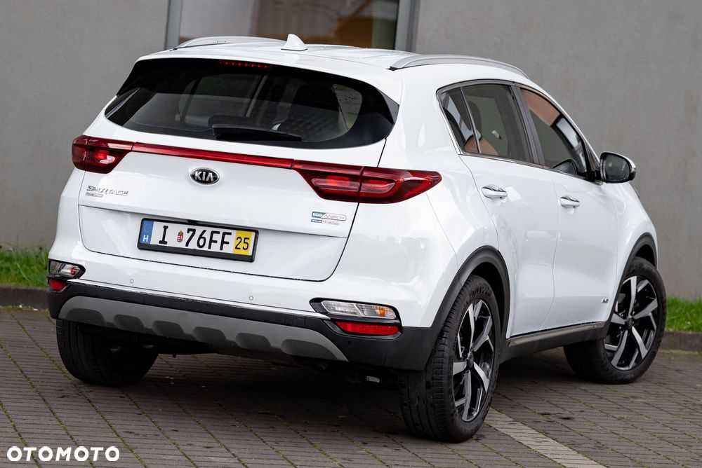 Kia Sportage 1.6 CRDI AWD Eco-Dynamics+ (48V M-H) DCT VISION - 9