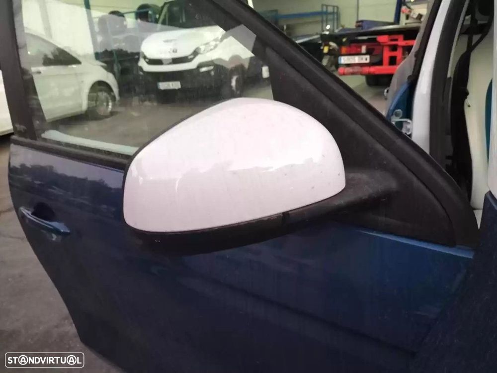 ESPELHO RETROVISOR DIREITO SMART FORFOUR FASTBACK 2015 - - 1