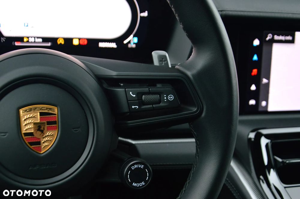 Porsche Panamera 4 - 26