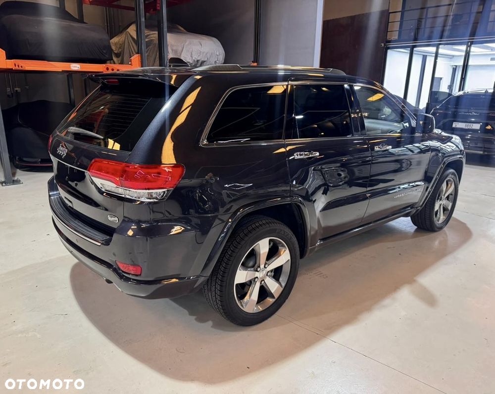 Jeep Grand Cherokee 5.7 V8 Overland Summit - 4