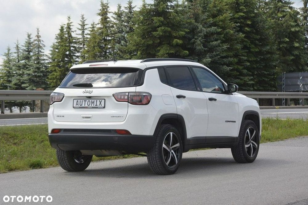 Jeep Compass - 9