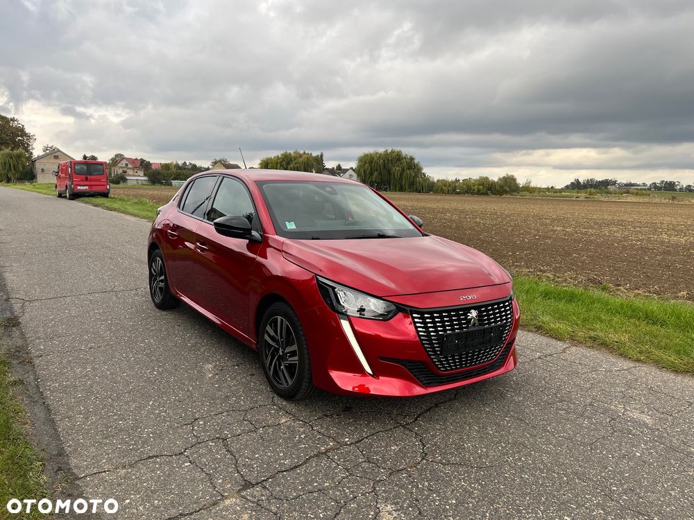 Peugeot 208 - 5