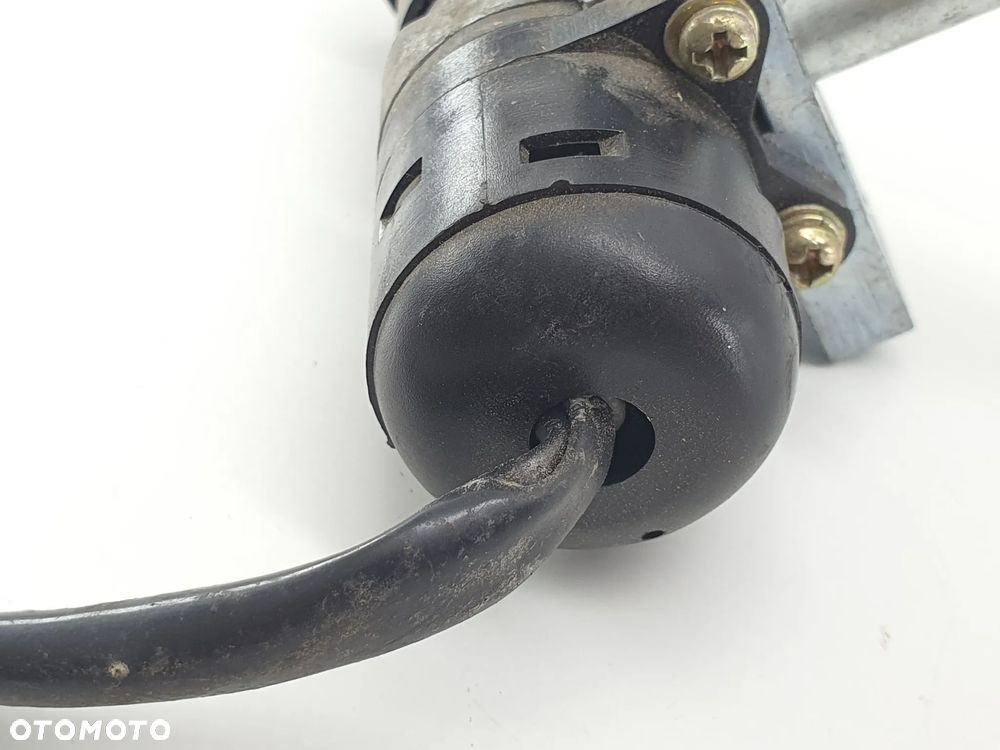 Stacyjka Kluczyk Zamek  Skuter Govecs Go - 7