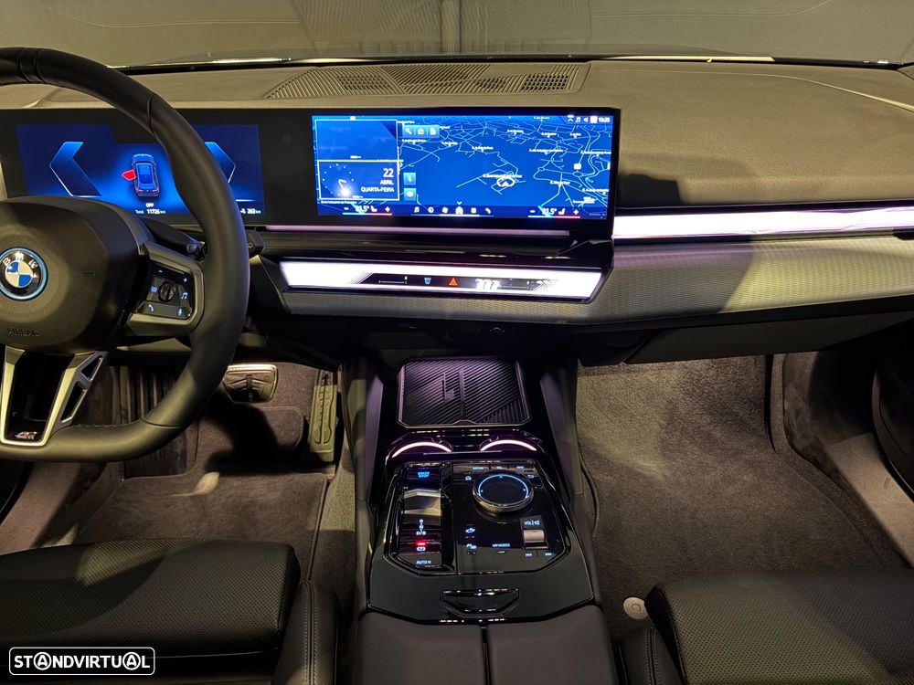 BMW i5 eDrive40 Pack Desportivo M Pro - 11
