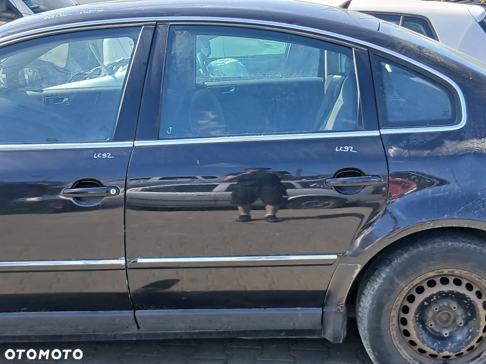 Volkswagen Passat B5 Lift Drzwi Tył Tylne Lewe Kolor LC9Z - 1