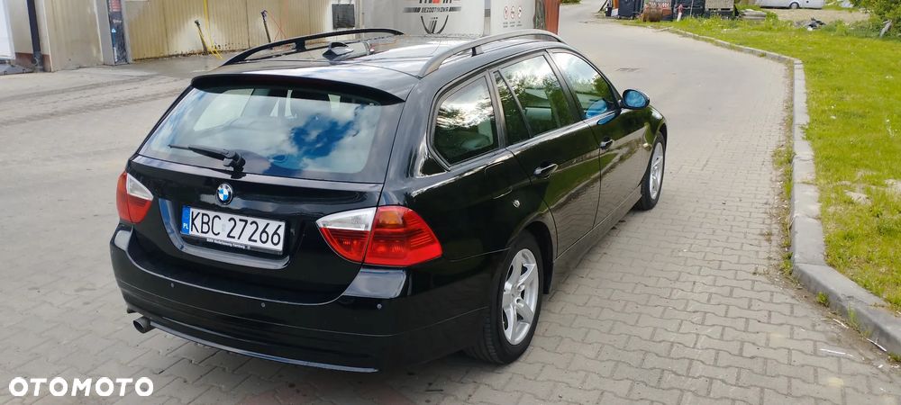 BMW Seria 3 320d - 3