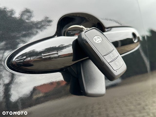 Toyota Yaris 1.5 VVT-i Business Edition - 20