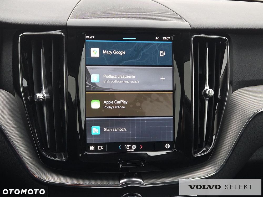 Volvo XC 60 B5 B AWD Plus Dark - 18