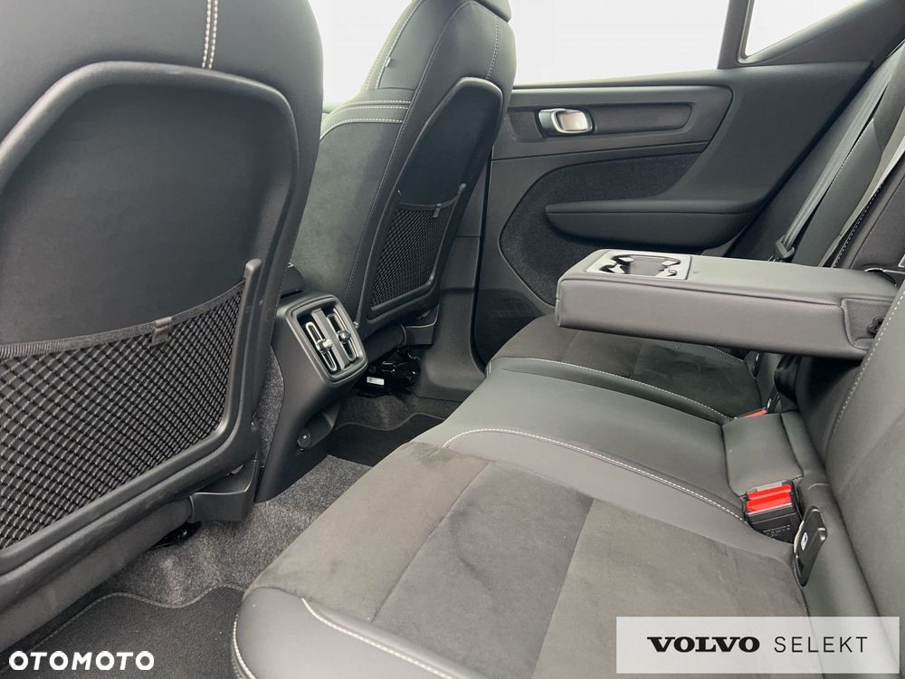Volvo XC 40 - 14