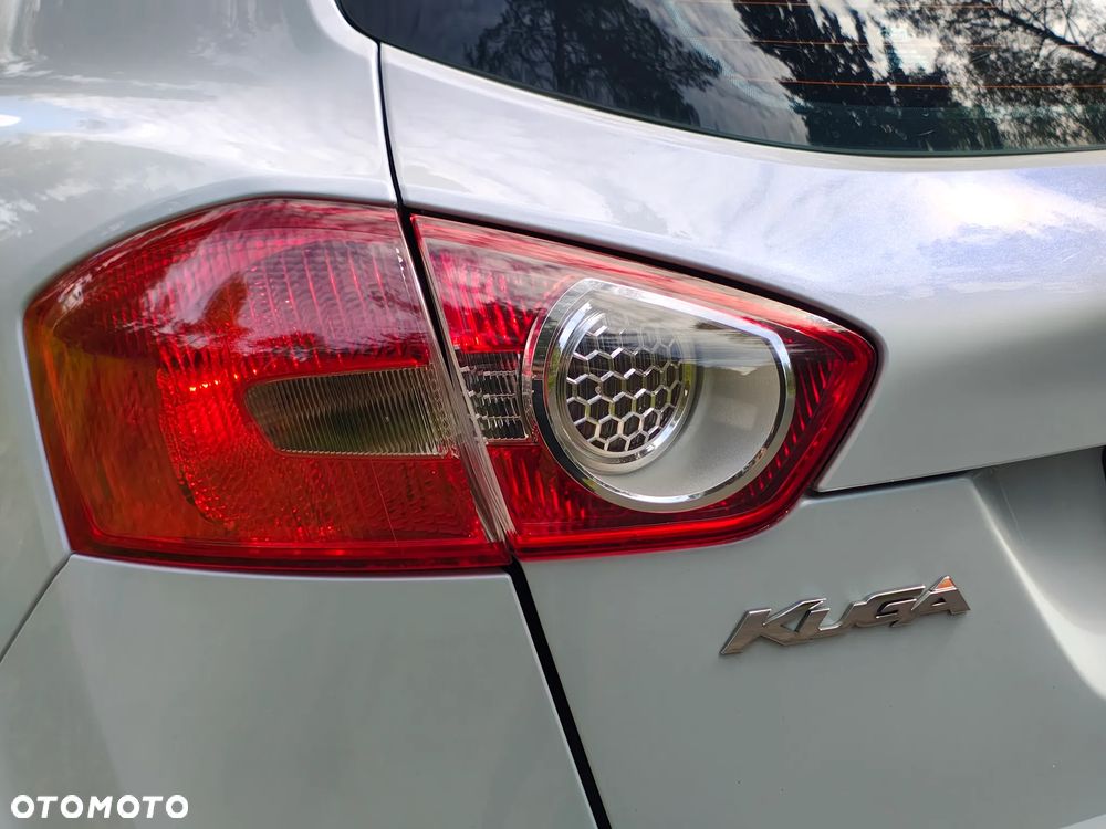 Ford Kuga - 38