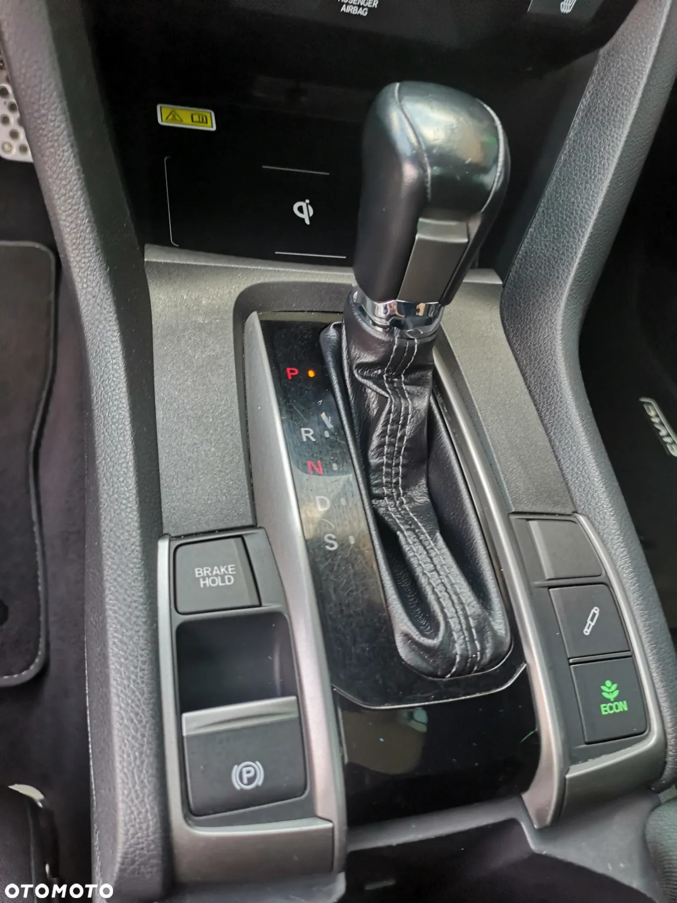 Honda Civic 1.5 i-VTEC Turbo CVT Sport Plus - 23