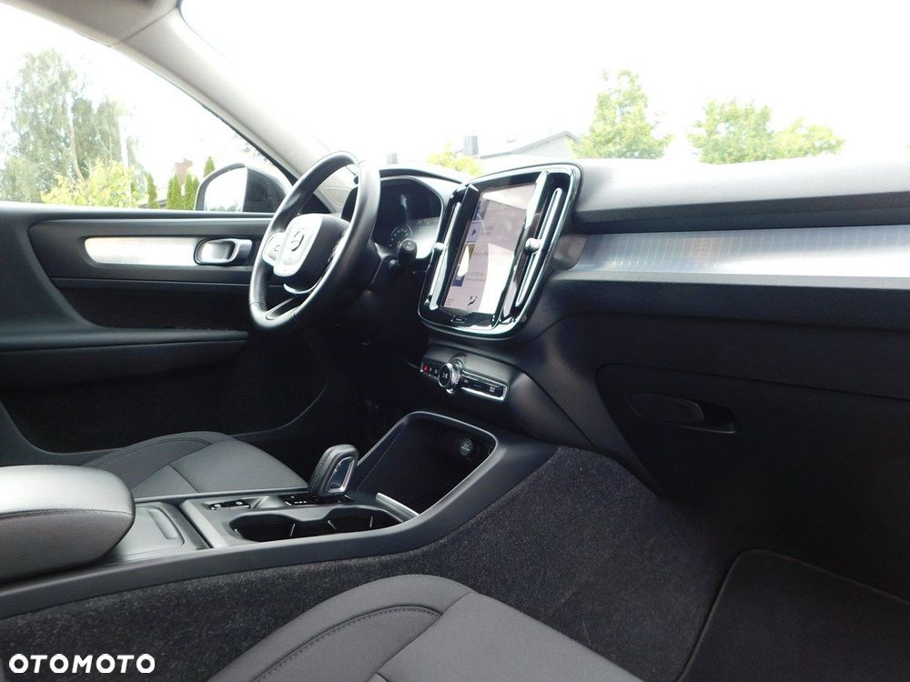 Volvo XC 40 D3 Momentum Pro - 7