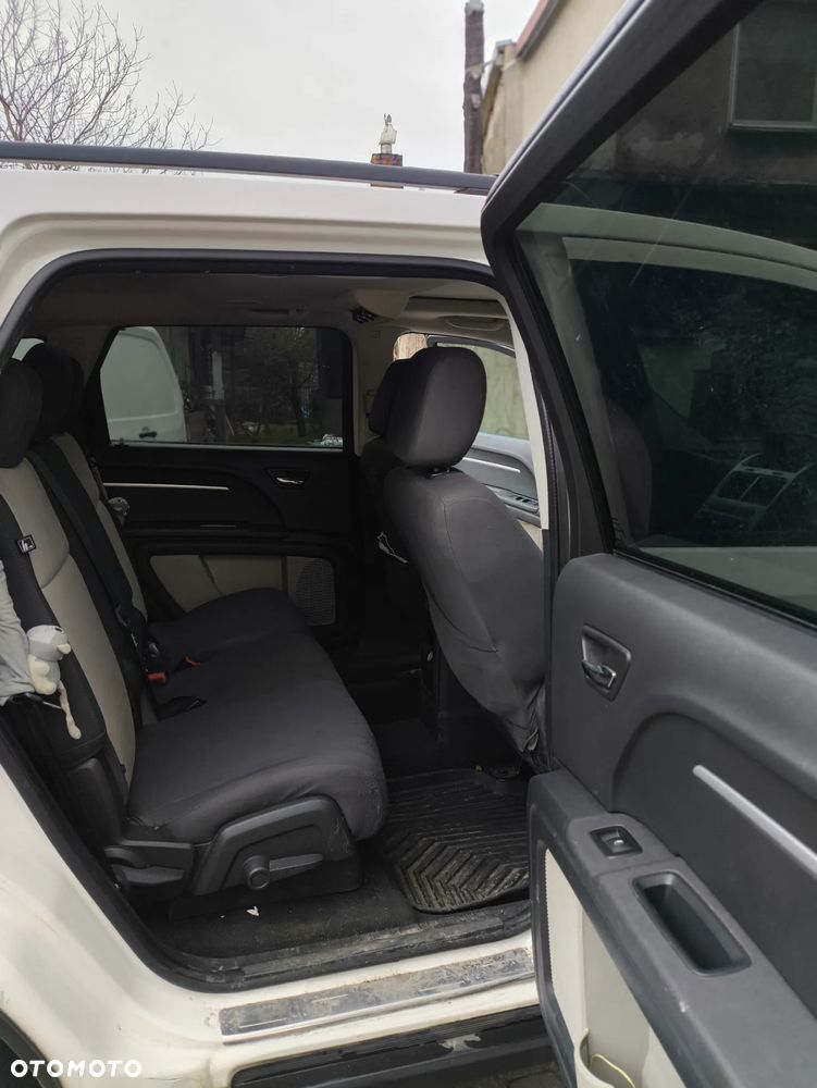 Dodge Journey 2.4 SXT - 10