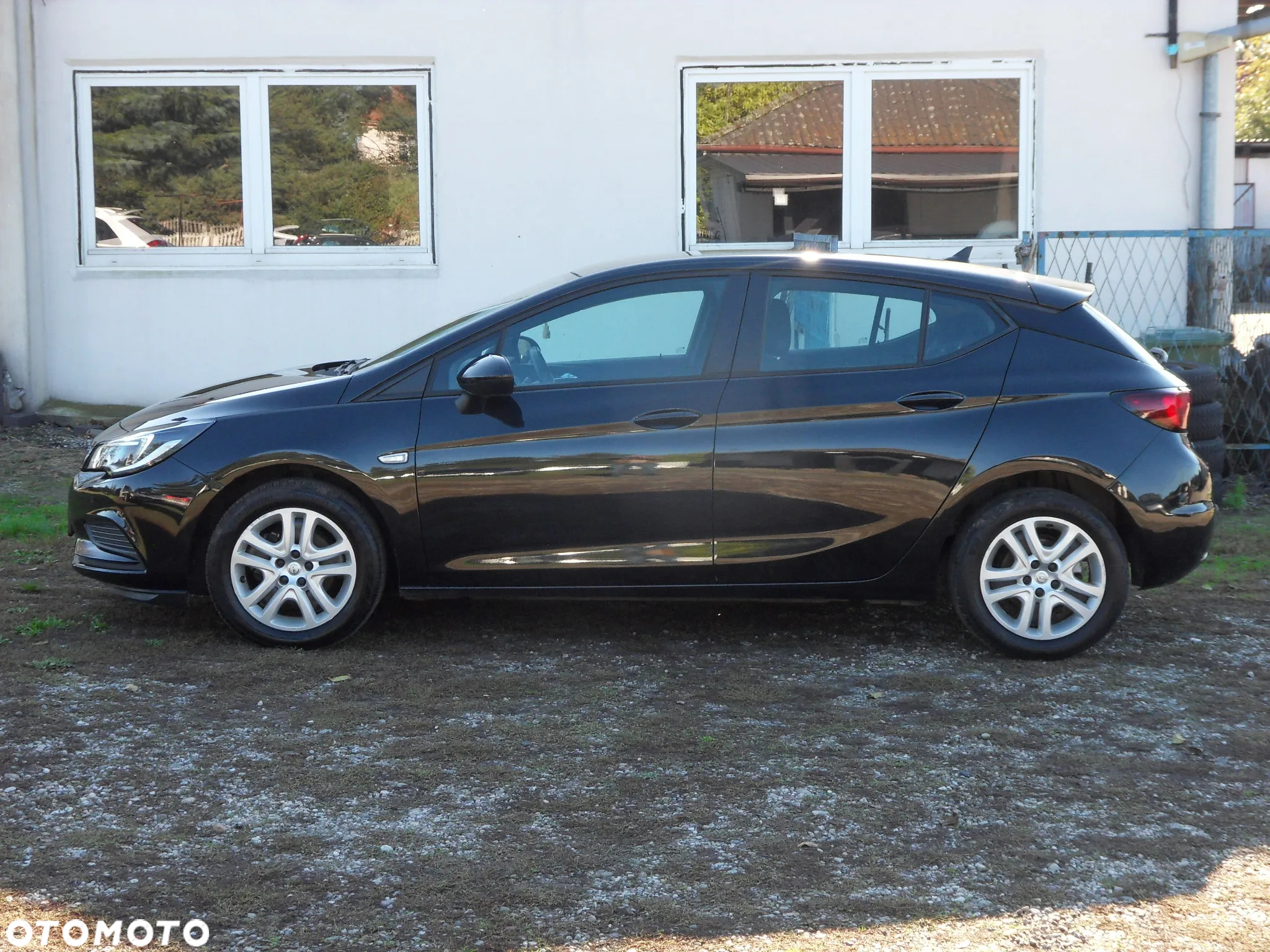 Opel Astra 1.0 Turbo Start/Stop Dynamic - 2