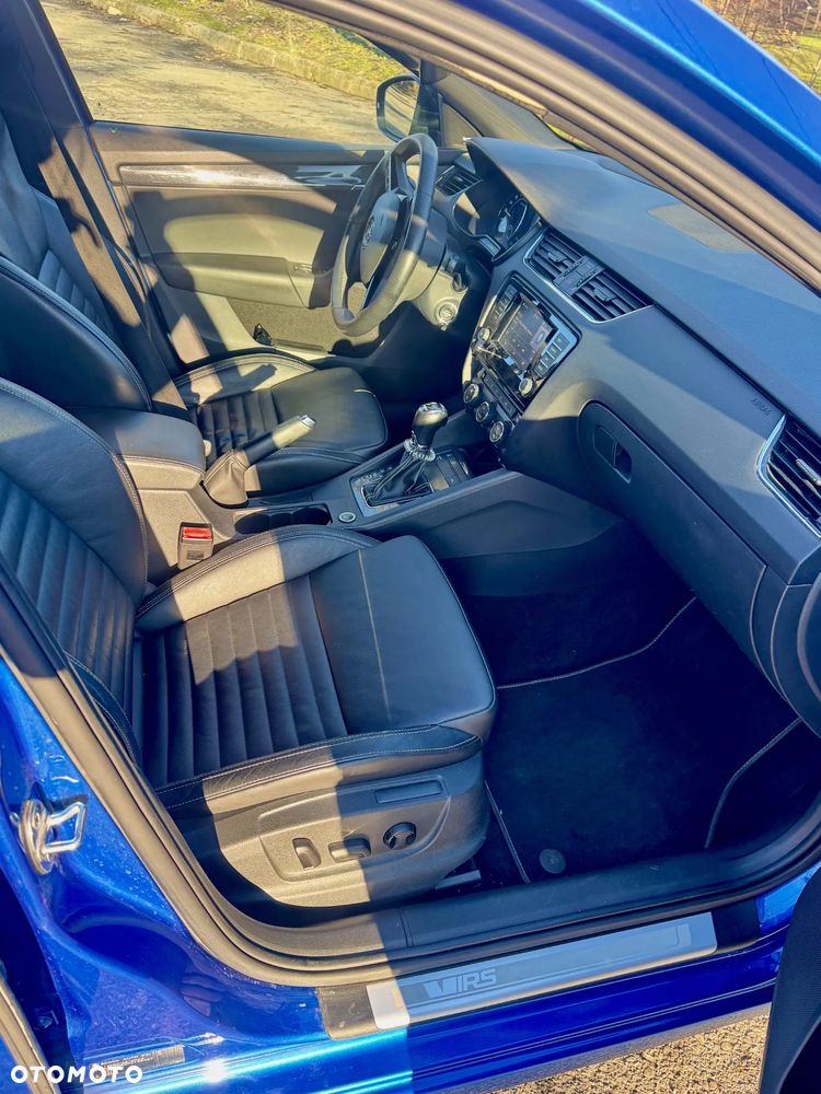 Skoda Octavia 2.0 TDI RS DSG - 10