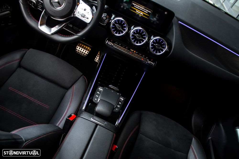 Mercedes-Benz GLA 250 e AMG Line - 38