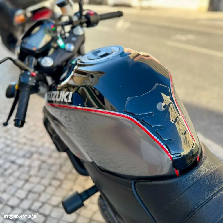 Suzuki SV 650 - 22