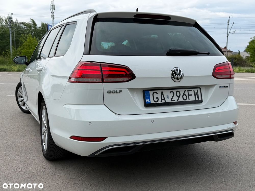 Volkswagen Golf 1.5 TSI BMT Comfortline DSG - 28