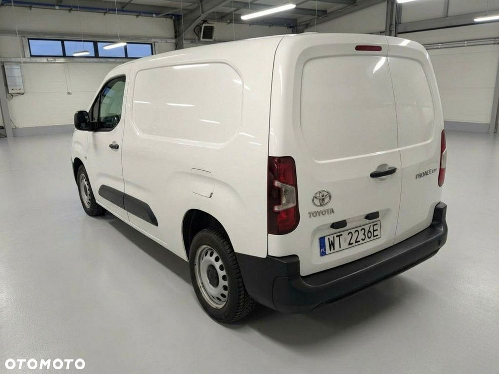 Toyota Proace City - 3
