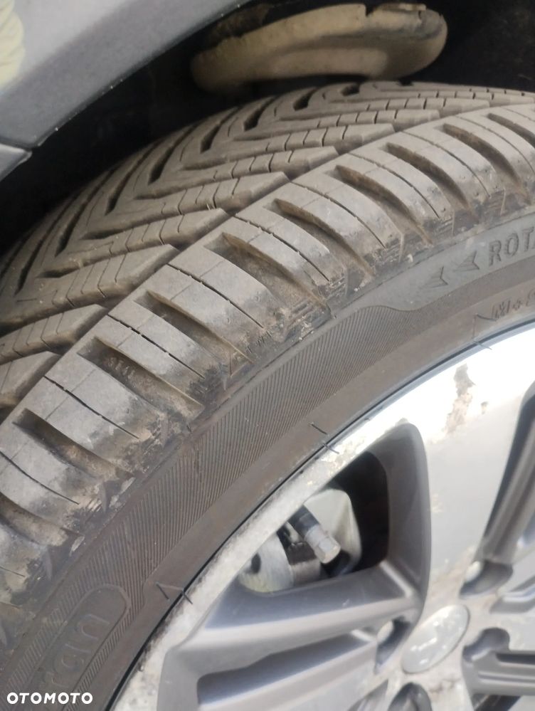 Peugeot 3008 HDi 115 Active - 27