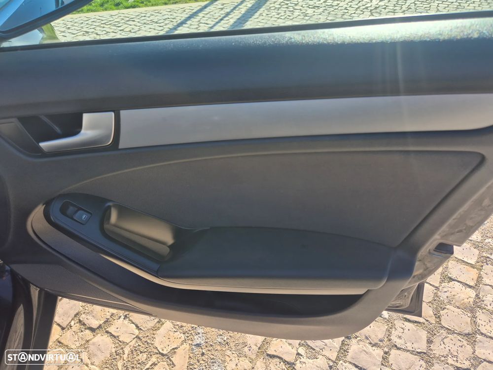 Audi A4 2.0 TDI Sport - 15