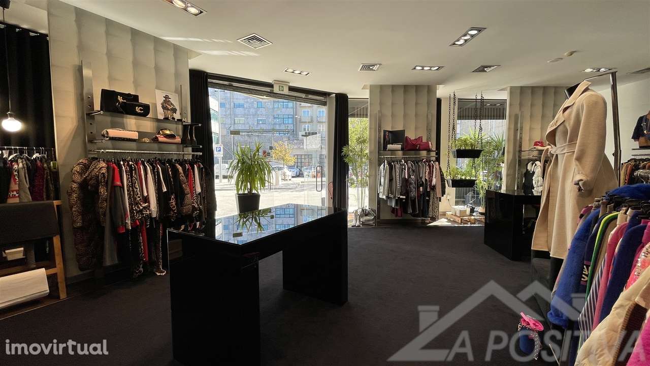 Loja  Venda em São João da Madeira,São João da Madeira - Grande imagem: 5/21