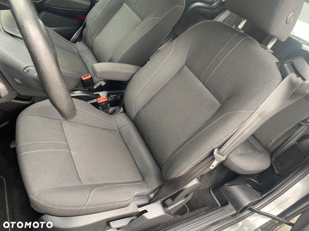 Ford B-MAX 1.6 Titanium - 21