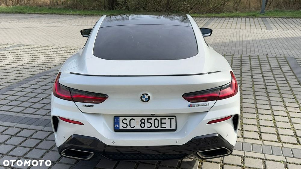 BMW Seria 8 - 34