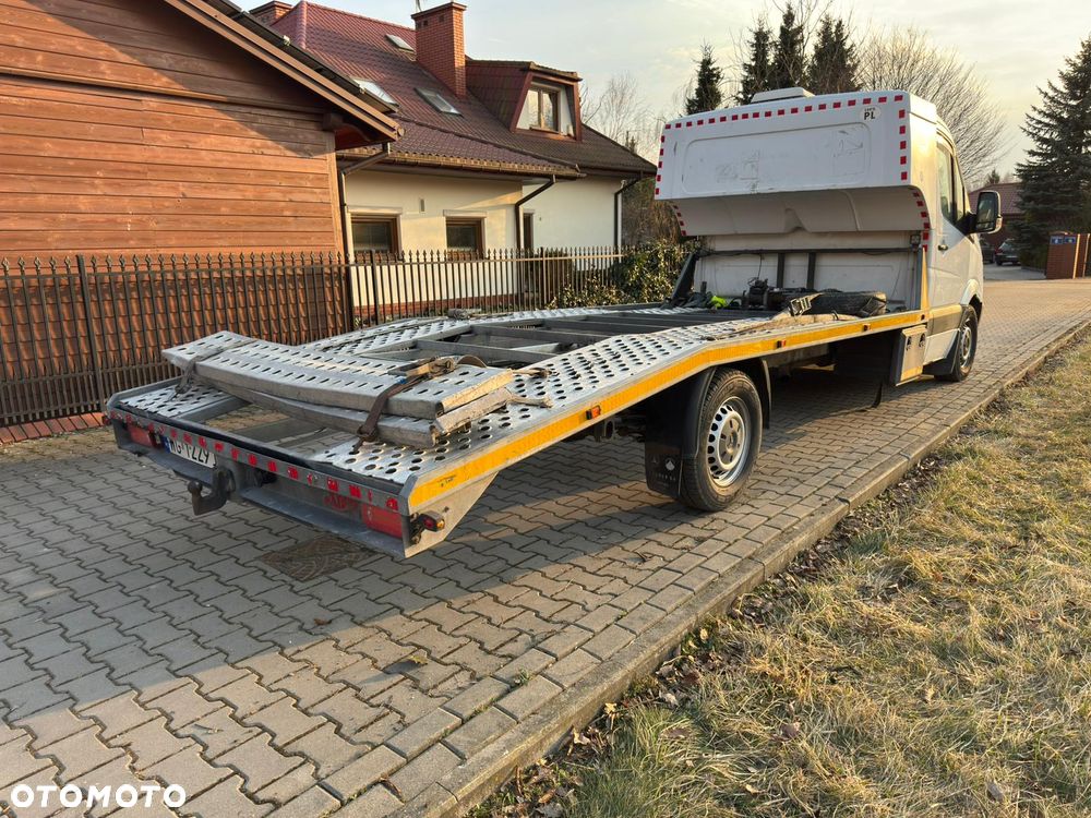 Mercedes-Benz Sprinter 319 - 6