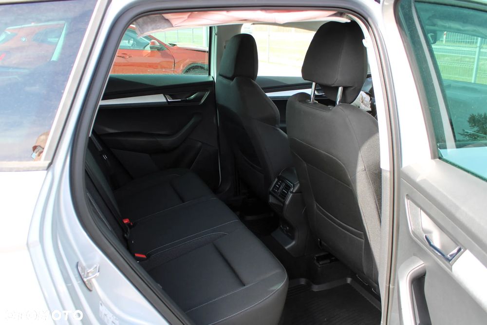 Skoda Karoq 2.0 TDI SCR 4x4 Selection DSG - 18