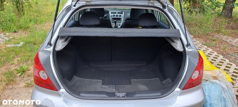 Honda Civic 1.4i S - 7