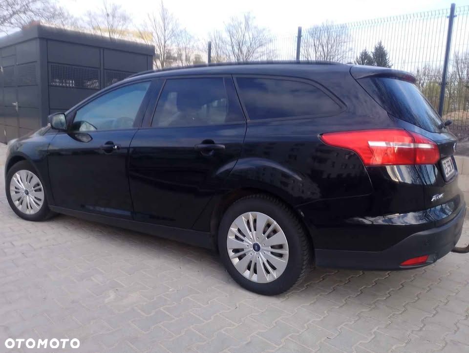 Ford Focus 1.0 EcoBoost Start-Stopp-System Business Edition - 3