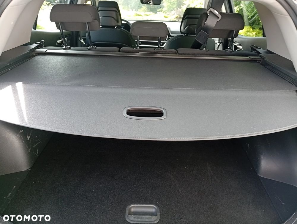 Kia Sportage 1.6 T-GDI 2WD Eco-Dynamics + (48V M-H) DCT Spirit - 13