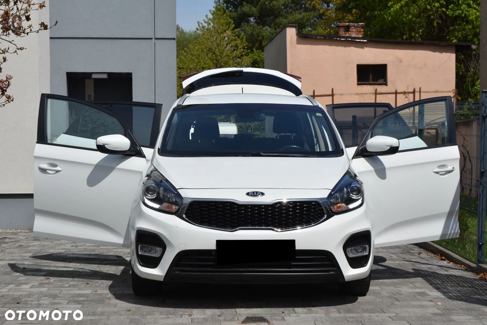 Kia Carens 1.7 CRDi 115 Dream Team Edition - 6