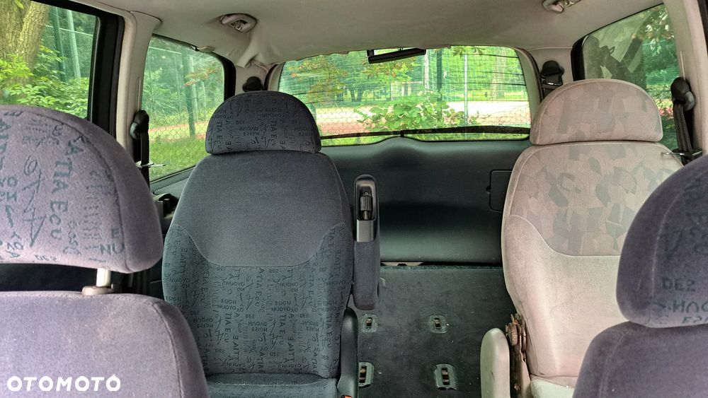 Volkswagen Sharan - 3