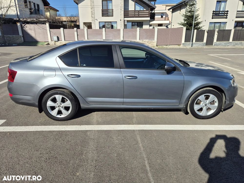 Skoda Octavia 1.2 TSI ELEGANCE - 4