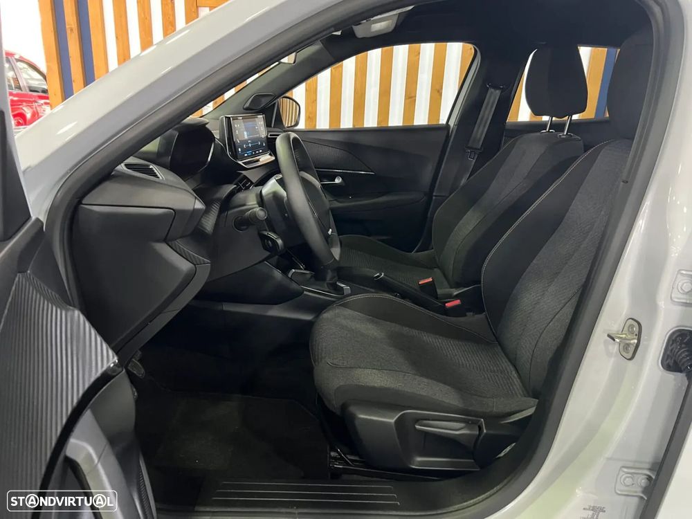 Peugeot 2008 - 9