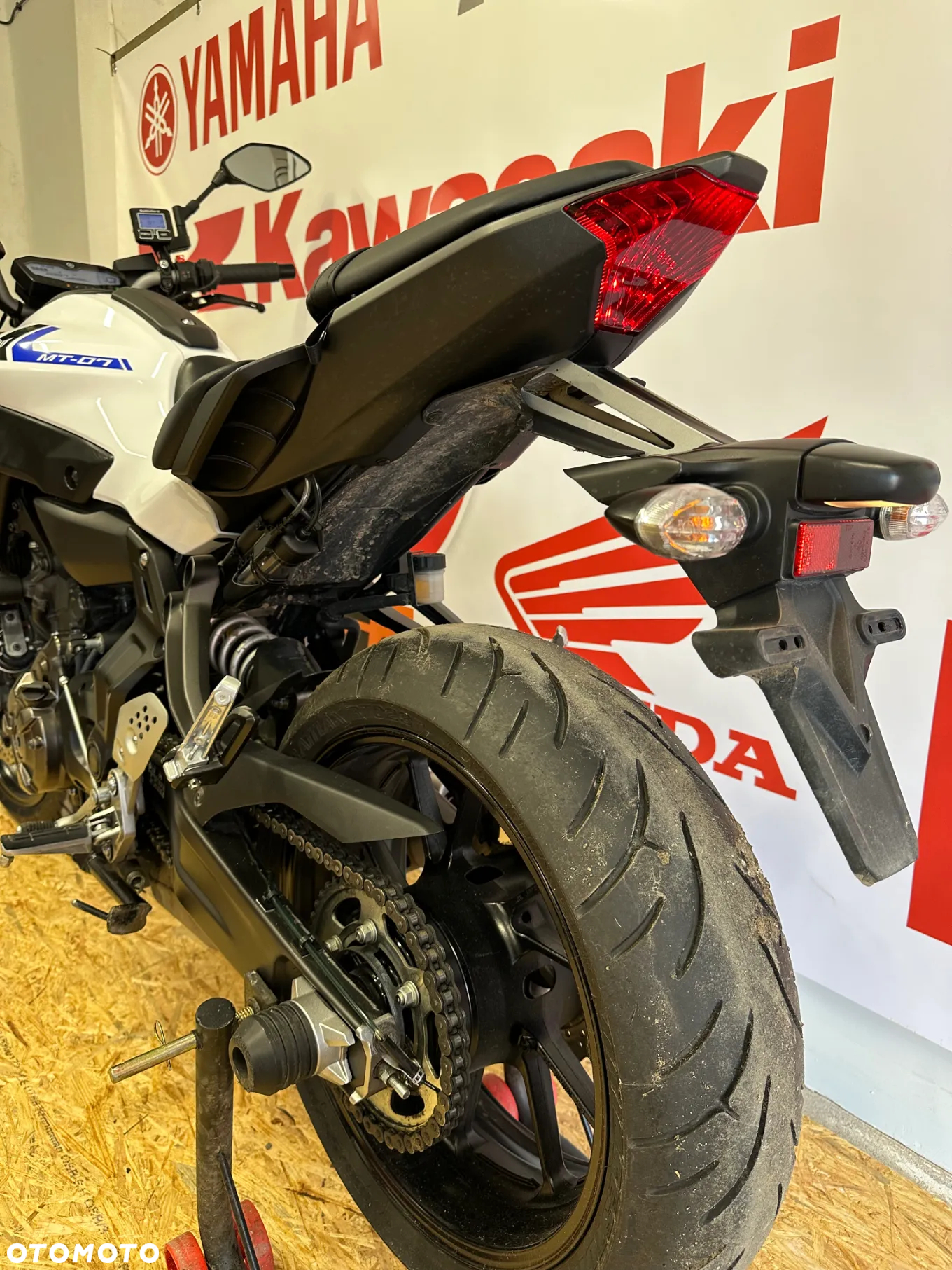 Yamaha MT - 7