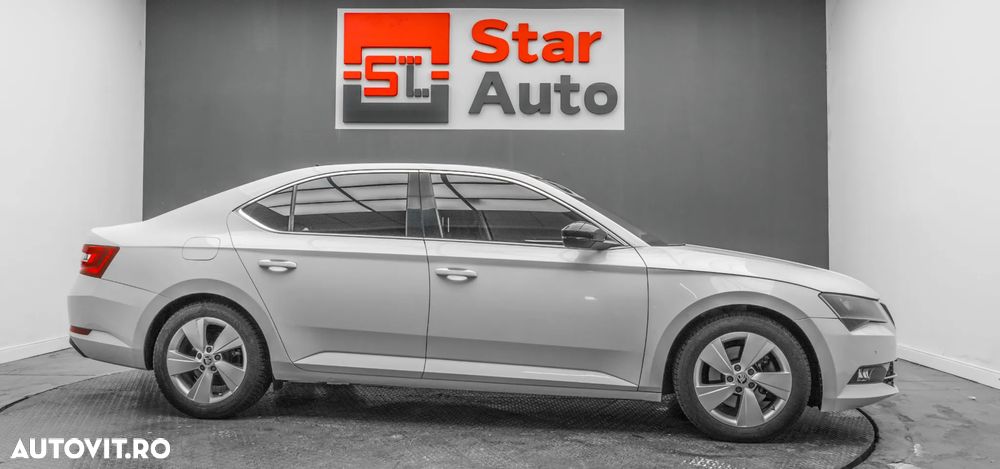 Skoda Superb 2.0 TDI DSG Style - 10