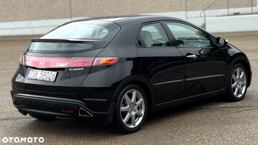 Honda Civic 1.8 Comfort - 2