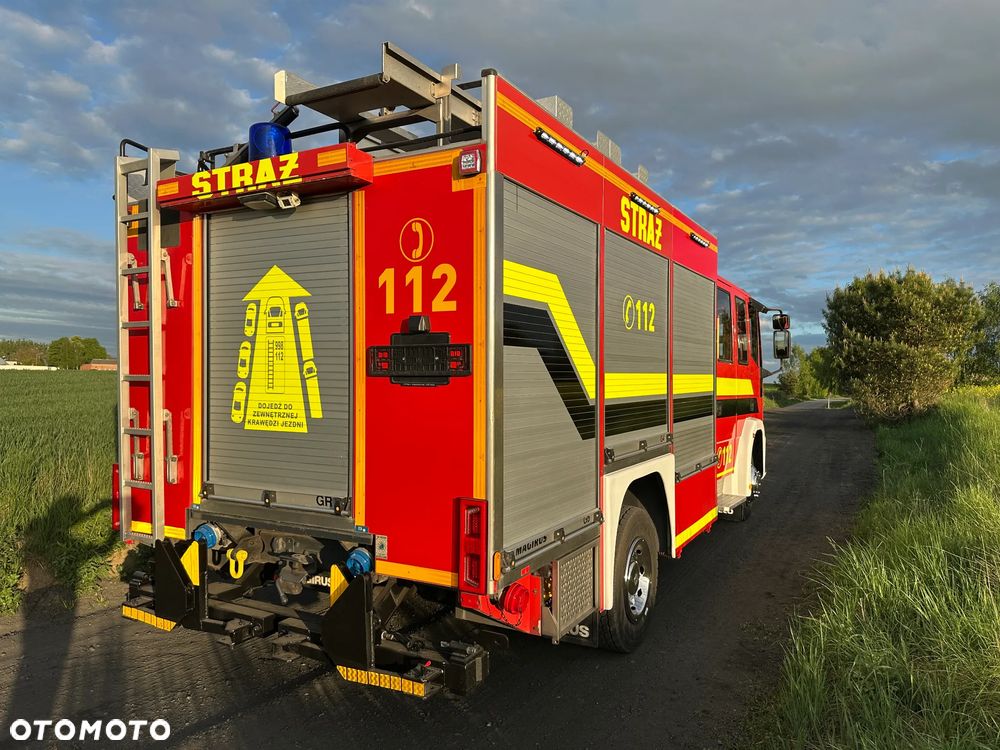 Iveco IVECO 150E28 EUROFI TECTOR STRAŻ WÓZ BOJOWY SZBKIE NATARCIE 2500 L WODY - 2