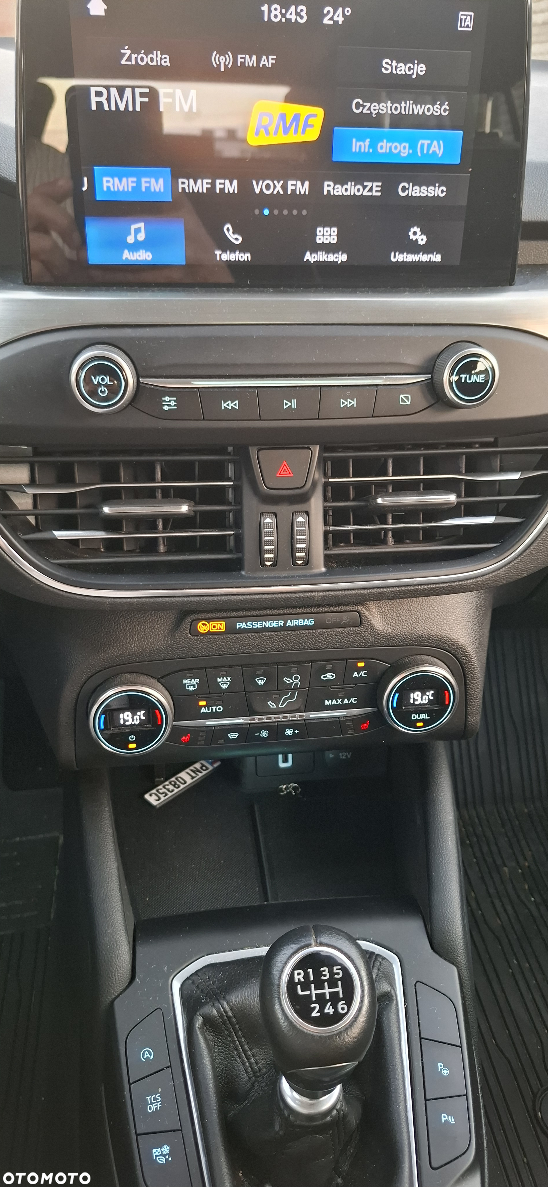 Ford Focus 1.5 EcoBlue Start-Stopp-System COOL&CONNECT DESIGN - 8