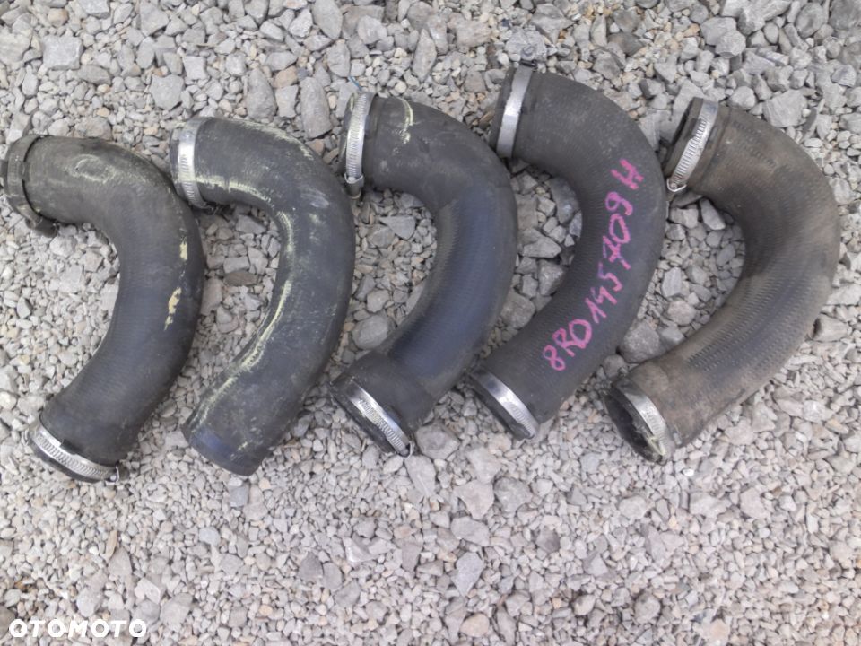 PRZEWÓD INTERCOOLERA AUDI Q5 2.0 TDI 8R0145709H POSIADAM PIĘĆ SZTUK O TAKIM OZNACZENIU - 1