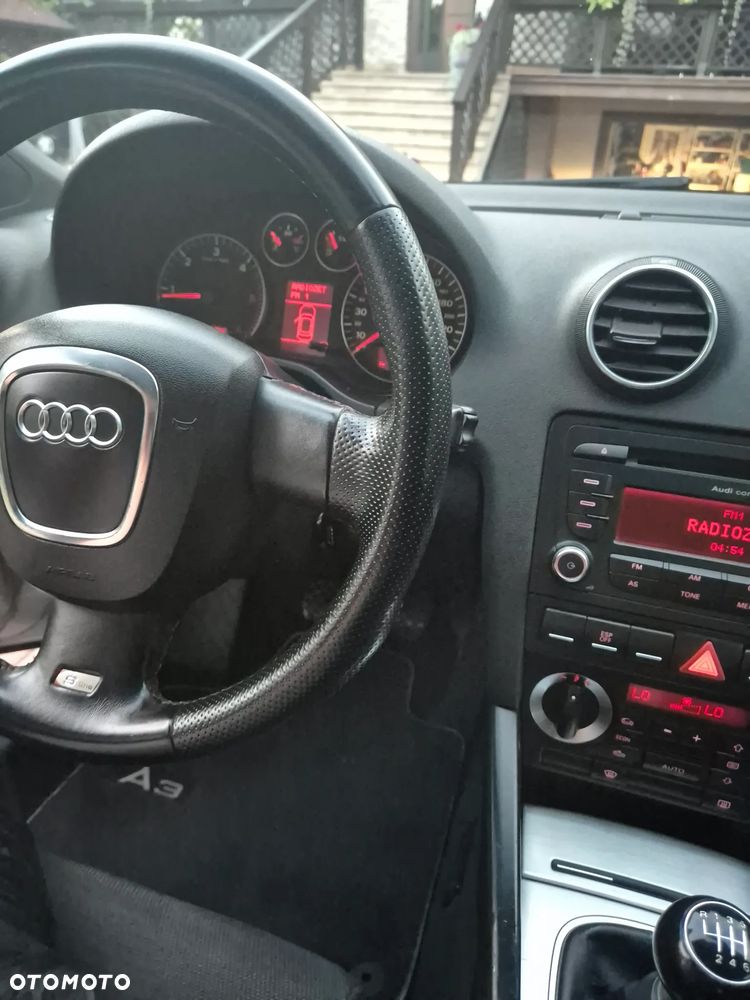 Audi A3 Sportback 2.0 TDI DPF S line Sportpaket (plus) - 29