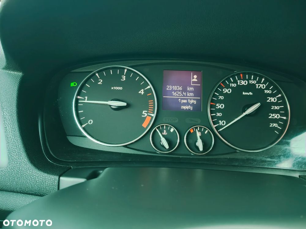 Renault Laguna dCi 110 FAP Dynamique - 16